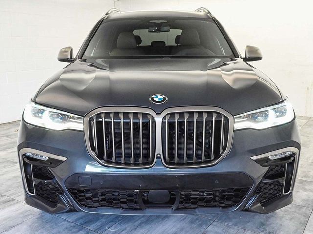 2021 BMW X7 M50i