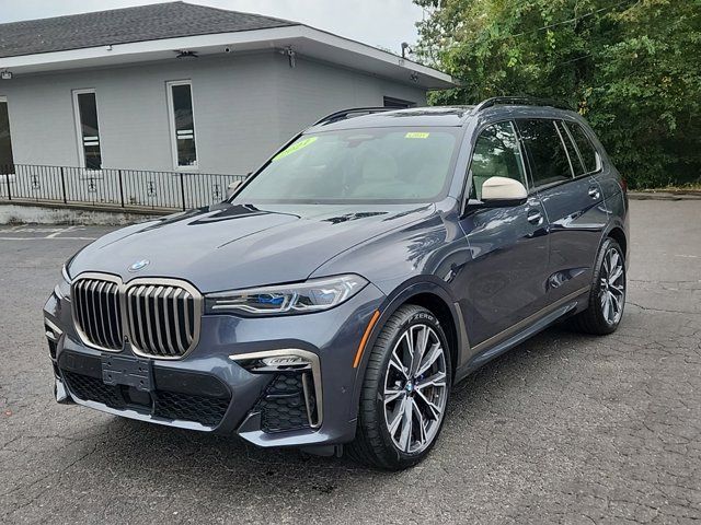 2021 BMW X7 M50i