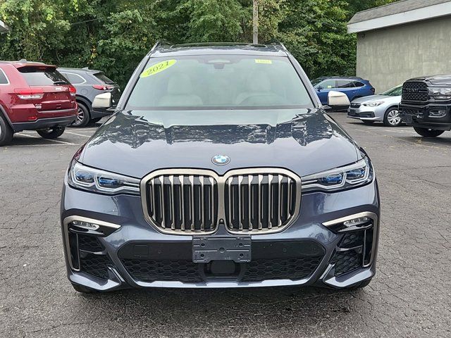 2021 BMW X7 M50i