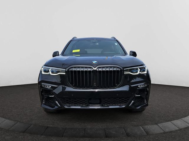 2021 BMW X7 M50i