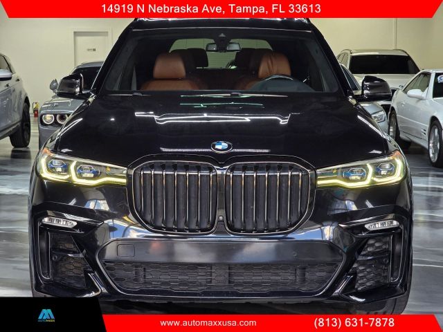 2021 BMW X7 M50i