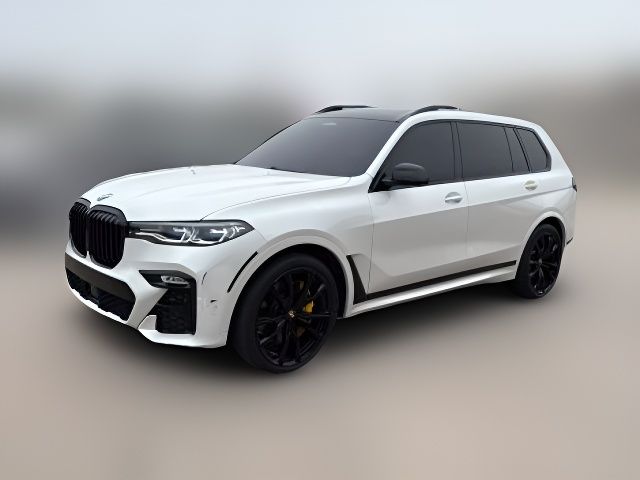 2021 BMW X7 M50i