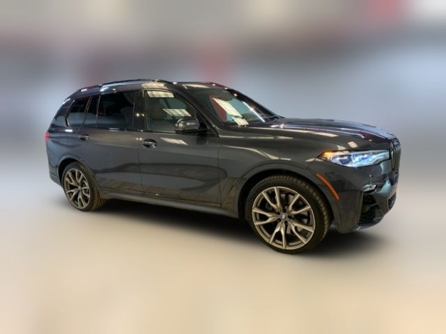 2021 BMW X7 M50i