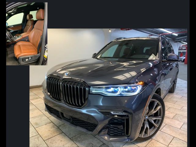 2021 BMW X7 M50i