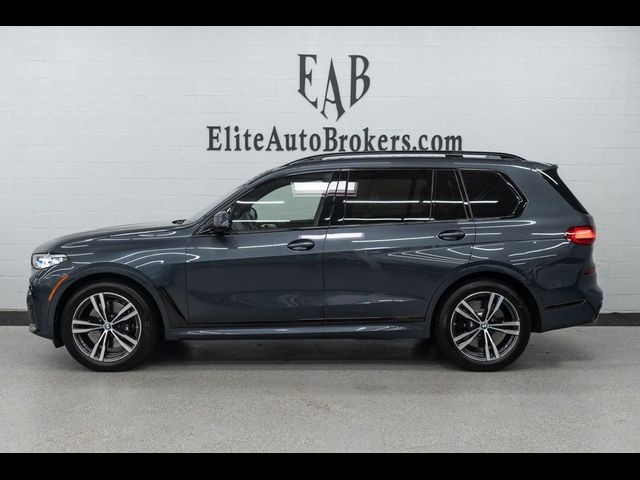 2021 BMW X7 M50i