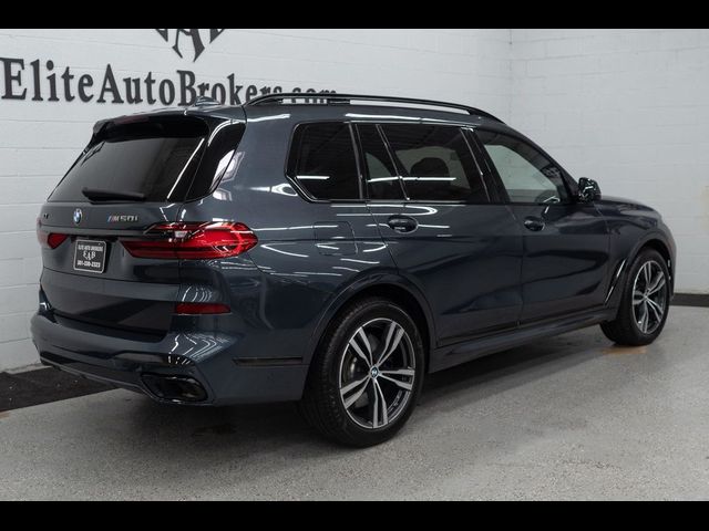 2021 BMW X7 M50i