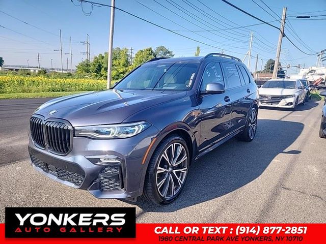 2021 BMW X7 M50i