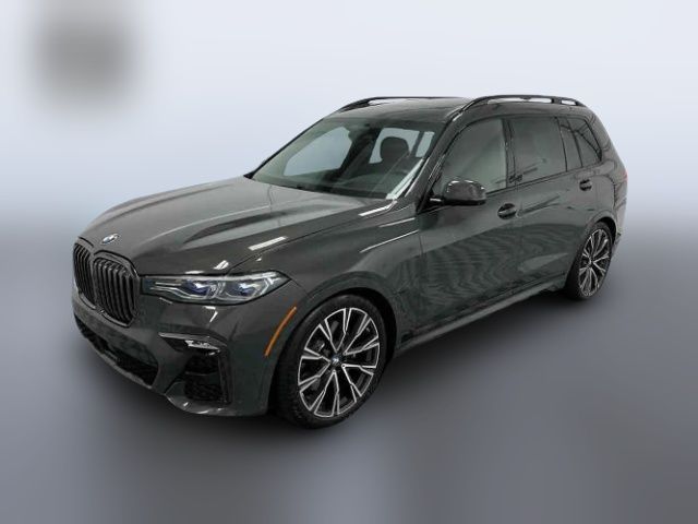 2021 BMW X7 M50i