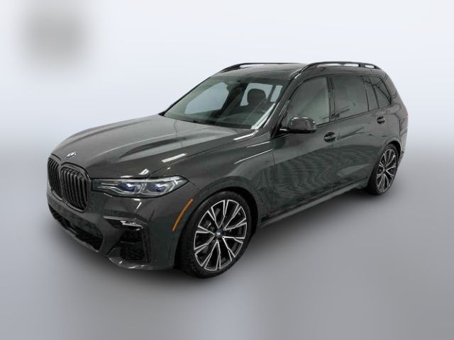 2021 BMW X7 M50i