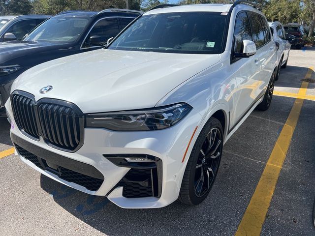 2021 BMW X7 xDrive40i