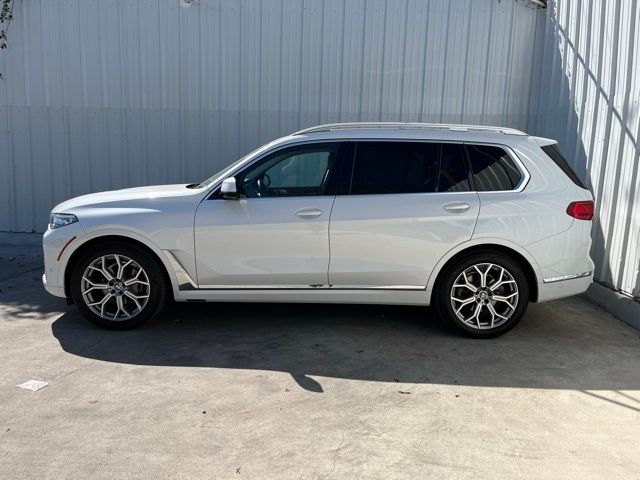 2021 BMW X7 xDrive40i