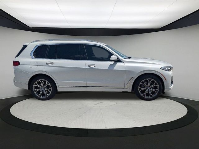 2021 BMW X7 xDrive40i