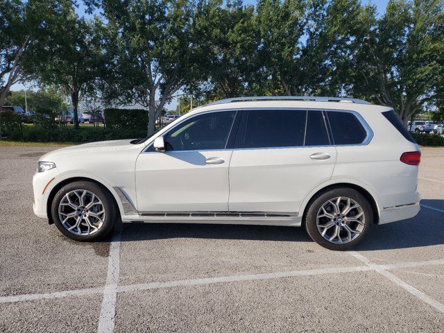 2021 BMW X7 xDrive40i