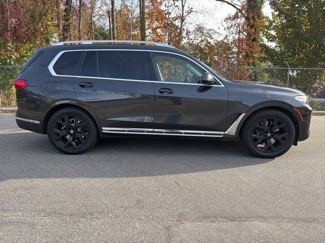 2021 BMW X7 xDrive40i