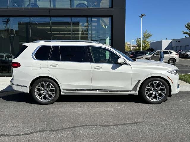 2021 BMW X7 xDrive40i