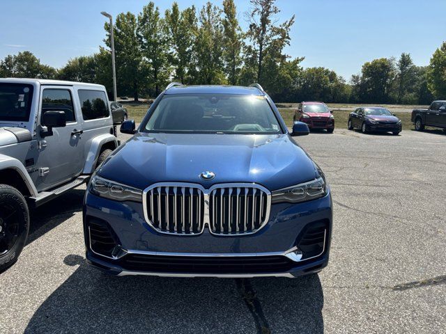 2021 BMW X7 xDrive40i