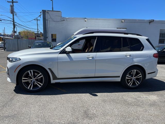 2021 BMW X7 xDrive40i