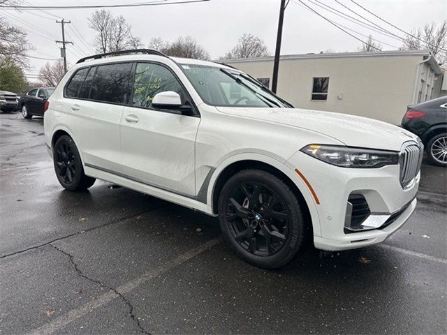 2021 BMW X7 xDrive40i