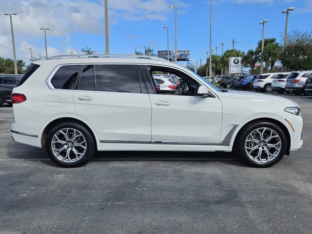 2021 BMW X7 xDrive40i