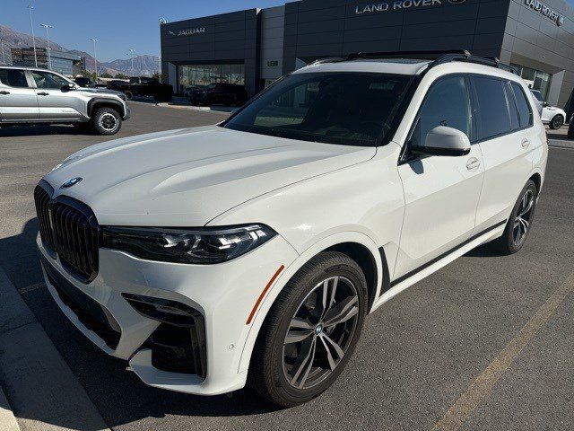 2021 BMW X7 xDrive40i