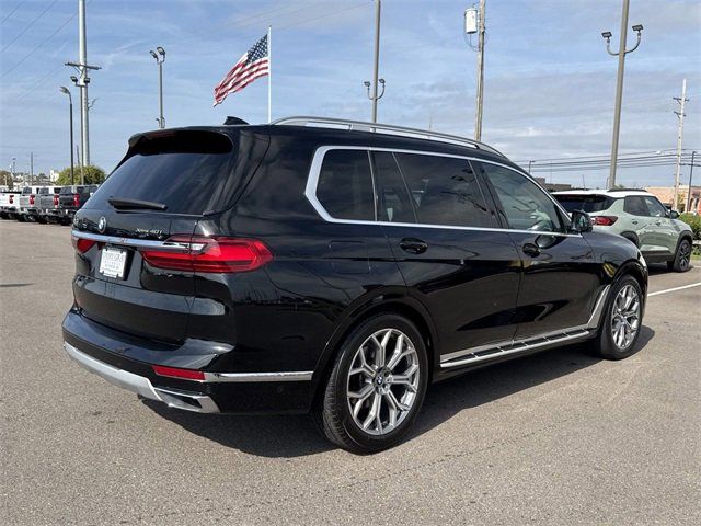 2021 BMW X7 xDrive40i