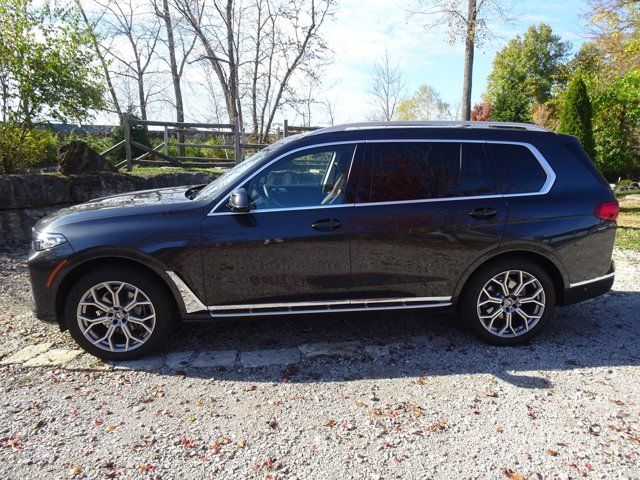 2021 BMW X7 xDrive40i