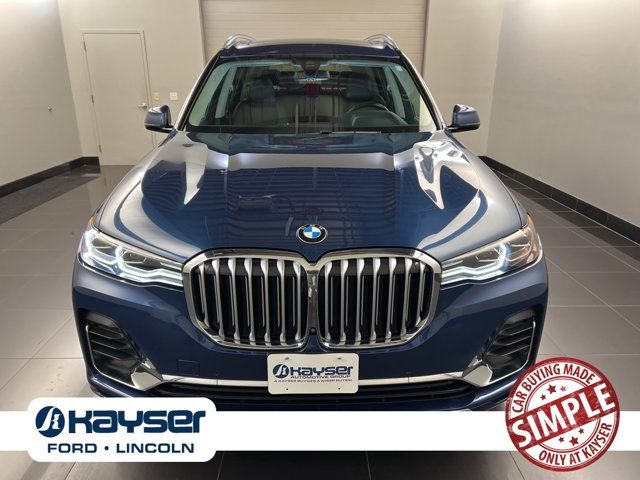 2021 BMW X7 xDrive40i