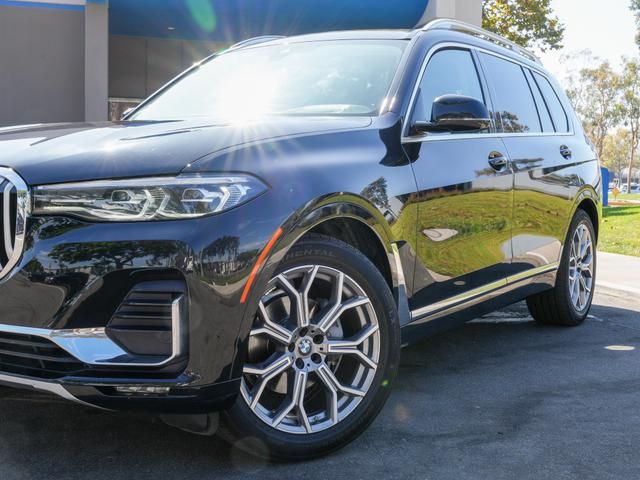 2021 BMW X7 xDrive40i