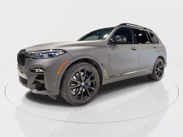 2021 BMW X7 M50i