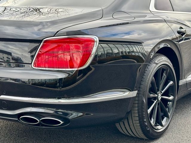 2021 Bentley Flying Spur V8