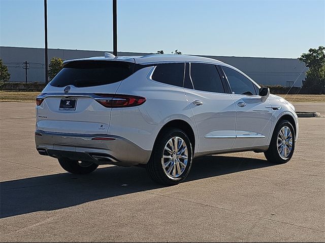 2021 Buick Enclave Essence