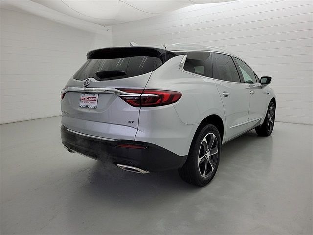 2021 Buick Enclave Essence