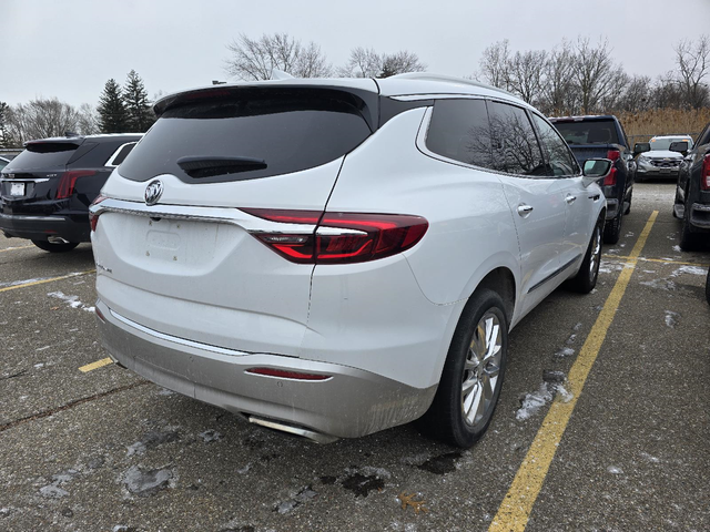 2021 Buick Enclave Essence