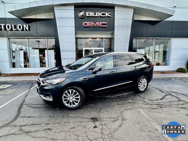 2021 Buick Enclave Essence