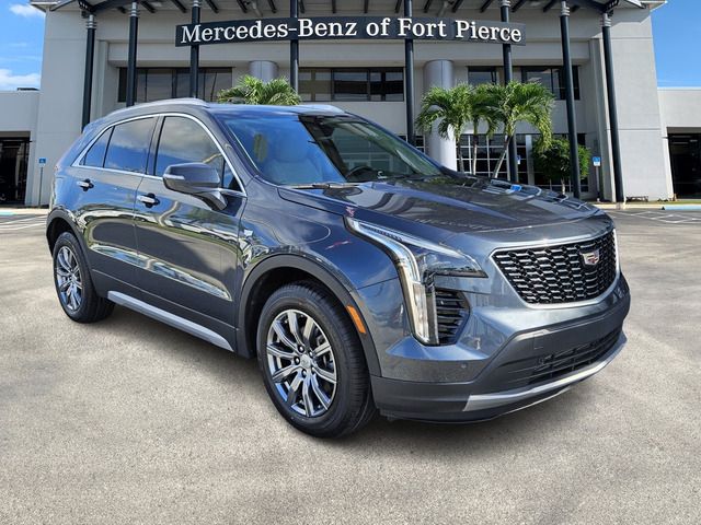 2021 Cadillac XT4 Premium Luxury