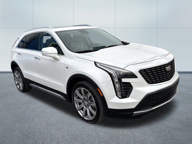 2021 Cadillac XT4 Premium Luxury