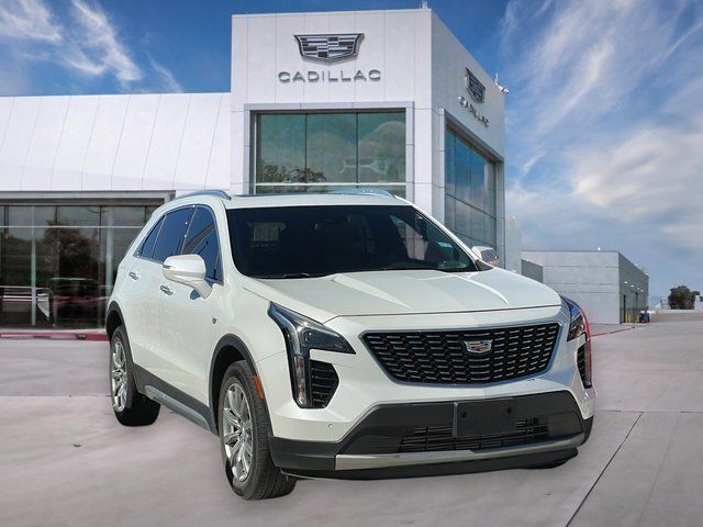 2021 Cadillac XT4 Premium Luxury