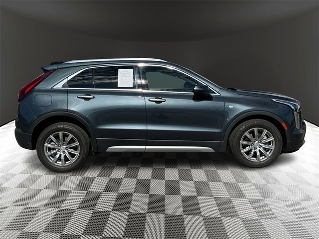 2021 Cadillac XT4 Premium Luxury