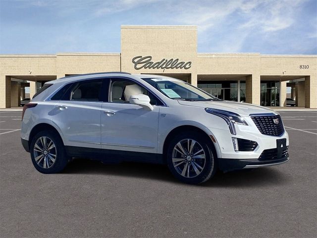 2021 Cadillac XT5 Premium Luxury