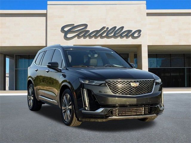 2021 Cadillac XT6 Premium Luxury