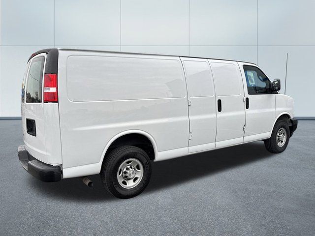 2021 Chevrolet Express Base