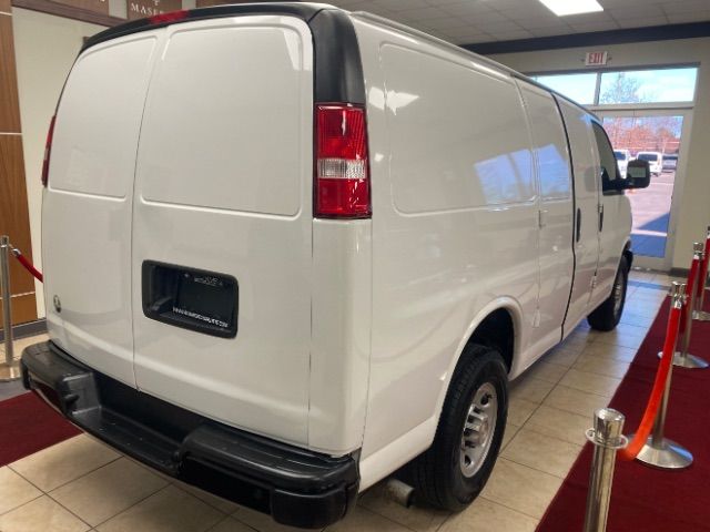 2021 Chevrolet Express Base