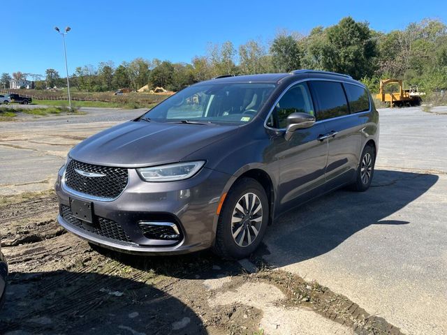 2021 Chrysler Pacifica Touring-L