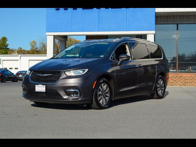 2021 Chrysler Pacifica Touring-L