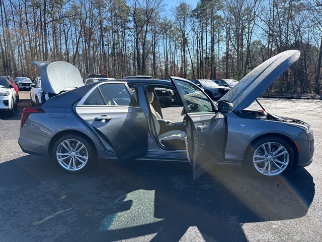 2021 Cadillac CT4 Luxury