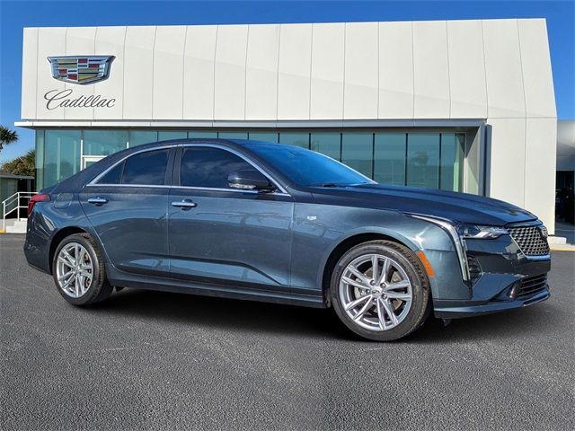 2021 Cadillac CT4 Luxury