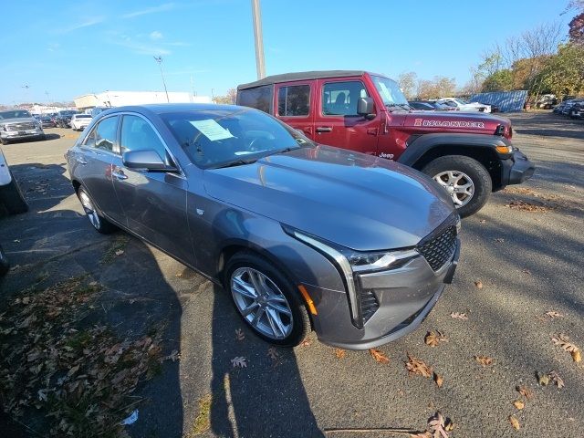 2021 Cadillac CT4 Luxury