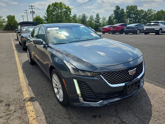 2021 Cadillac CT5 Luxury