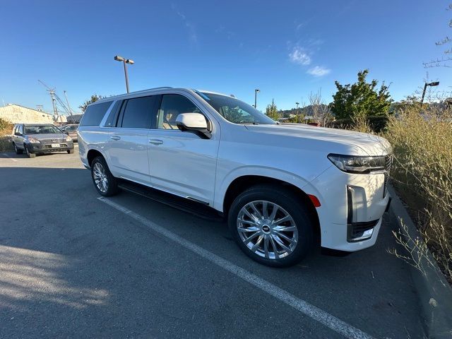 2021 Cadillac Escalade ESV Premium Luxury