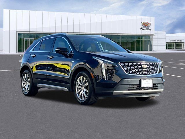 2021 Cadillac XT4 Premium Luxury